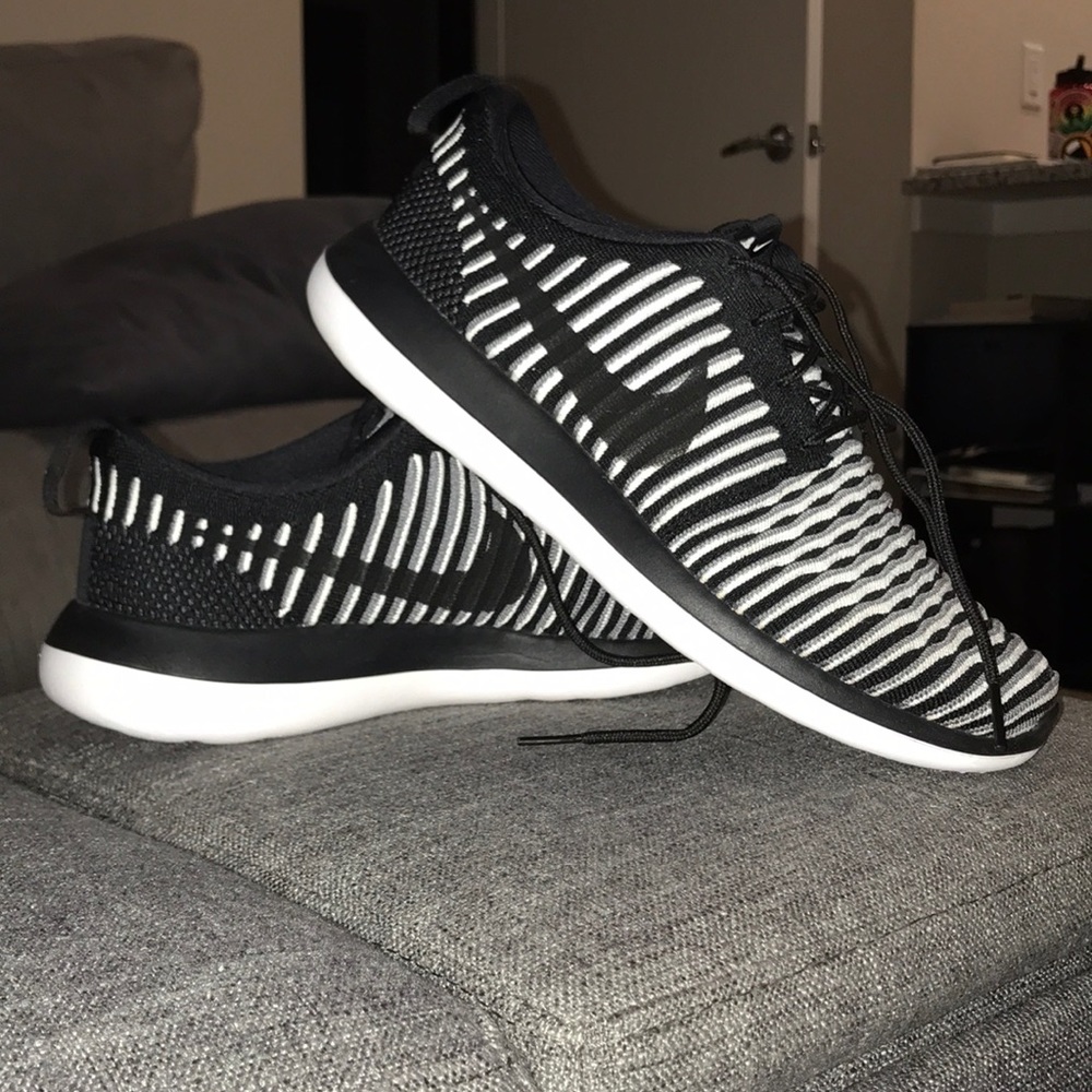 Nike Roshe 2 Flynit